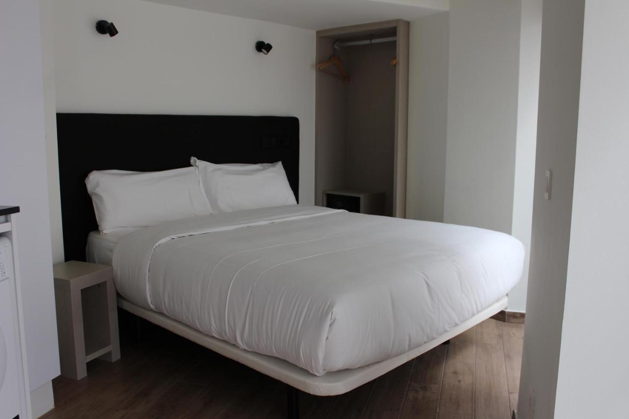 Apartamentos Centro Jardines Madrid Extérieur photo