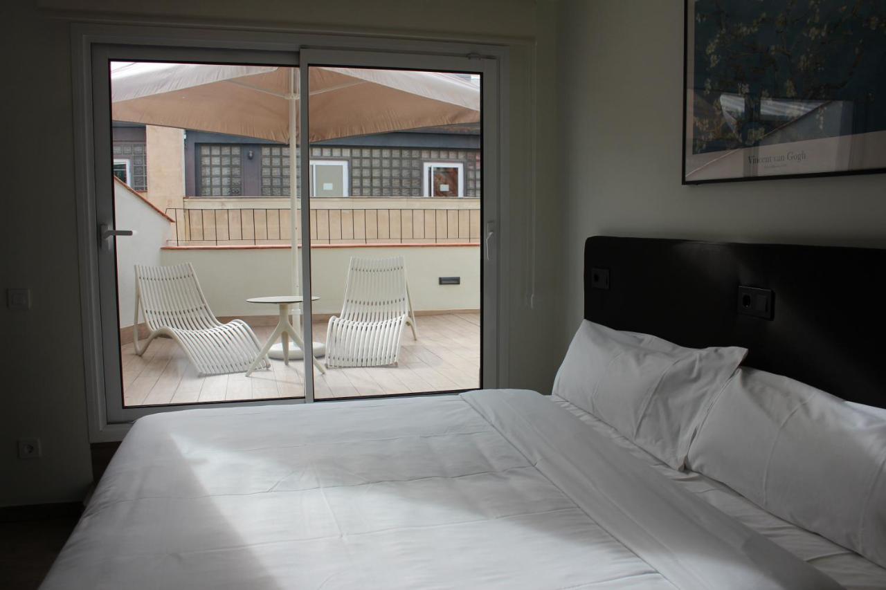 Apartamentos Centro Jardines Madrid Extérieur photo